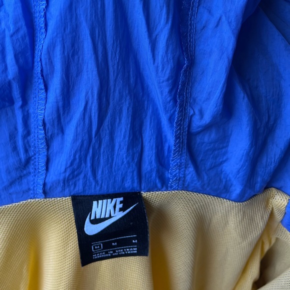 Nike Sportswear Icon Retro Clash Woven Windbreaker Jacket Purple / Yellow - Picture 12 of 14